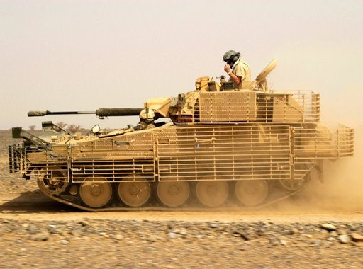 Reino Unido: Recebe seus "Scimitar" modernizados