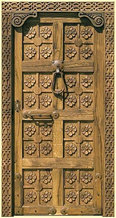 ebanist: Puerta talladas