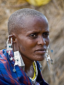 220px-Masai_Woman.jpg