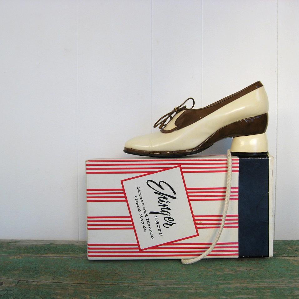 small earth vintage: new year, new goods