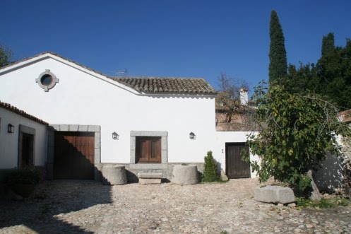 [Bodegas+Jimenez-Landi.jpg]