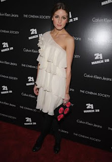 She’s got the look…love her style