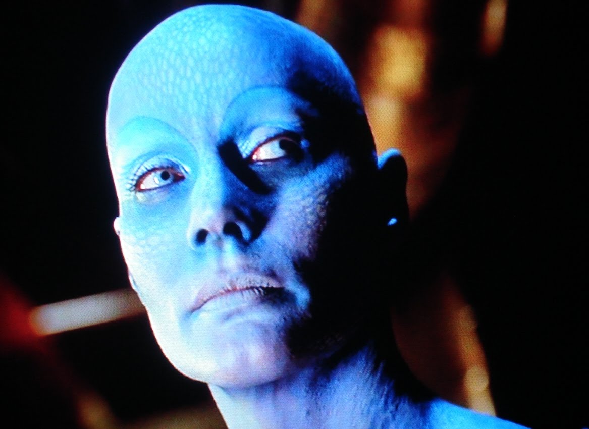 MUSINGS OF A SCI-FI FANATIC: Farscape S1 Ep1: Premiere