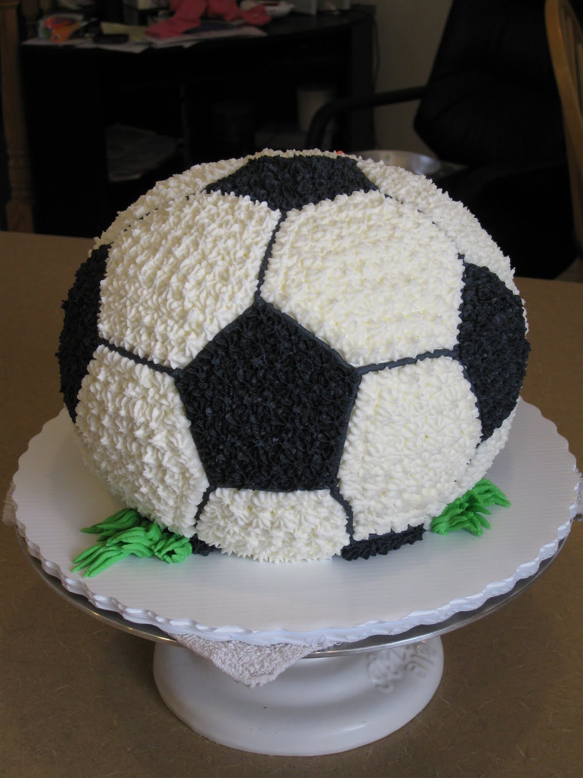 Simply Sweet Cakes: Soccer Cake