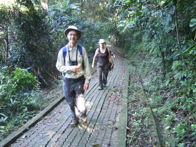 [DSC00671+clive.jpg]