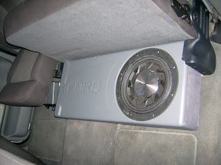 Factor 1 Ingenieria en Car Audio: Cajones en camionetas!!!