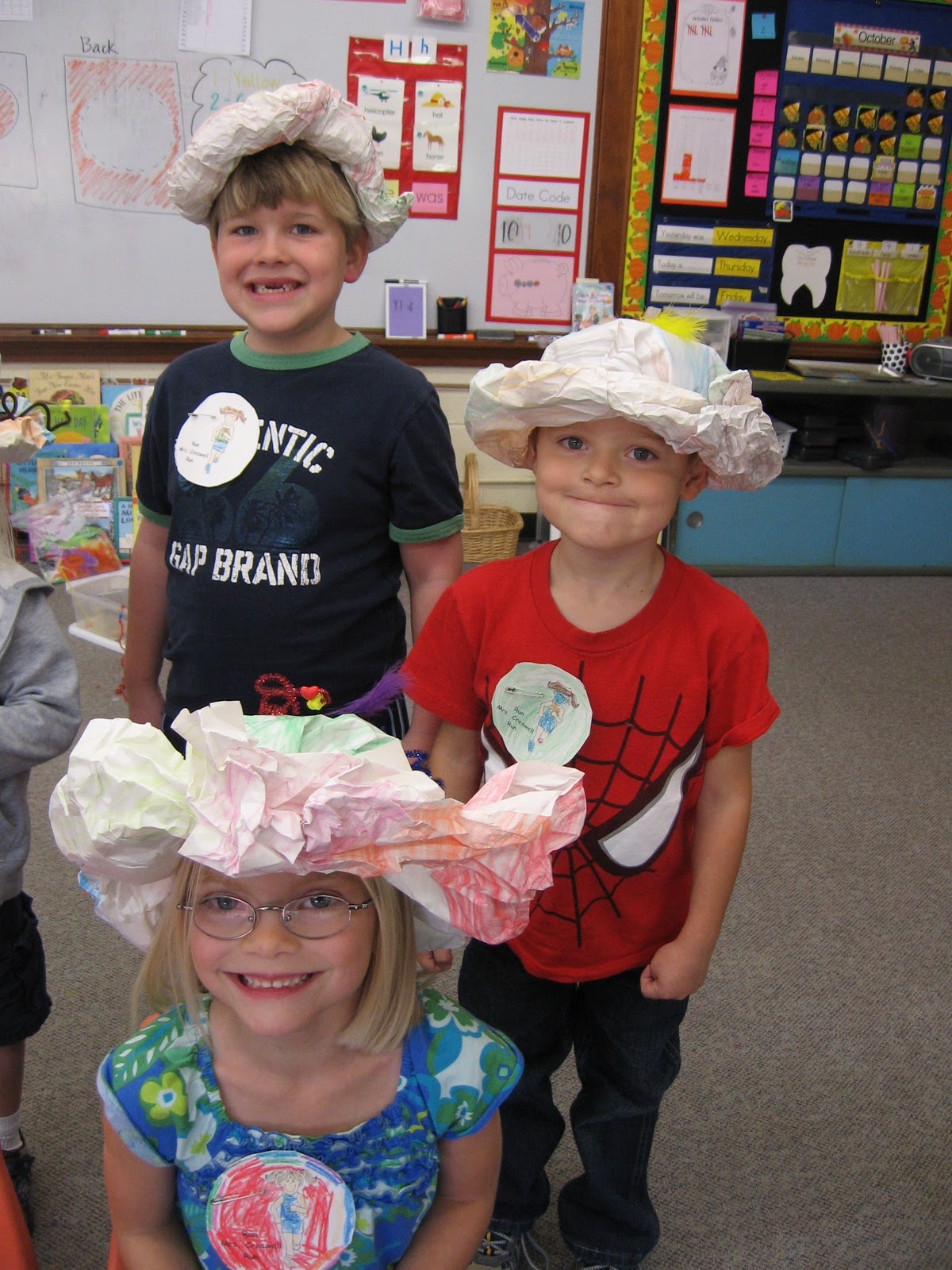 Mrs. Creswell's Kindergarten: HATS!