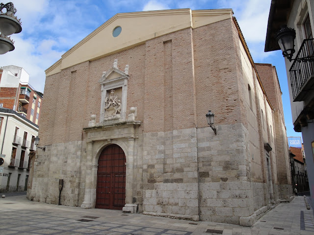 A la iglesia de San Martín se la cita ya como existente en el año 1148