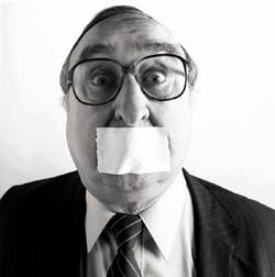 [mouth-tape-man.jpg]