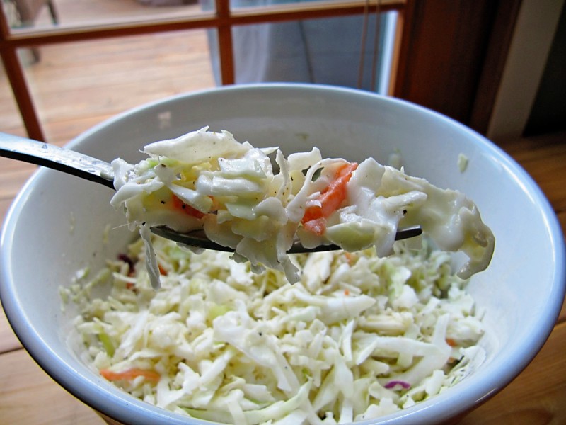 Sunshine and Jellybeans Pulled Pork and Creamy Coleslaw Sandwiches