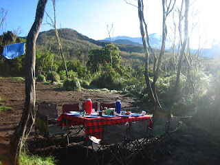 repas sur le trek du kilimanjaro