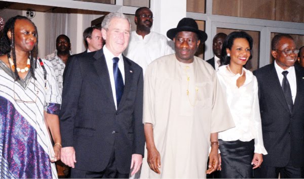 [bush+goodluck+johnathan+abuja.bmp]