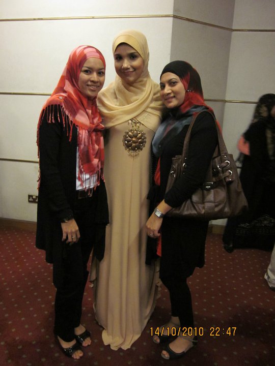 ceqziziey: October 2010