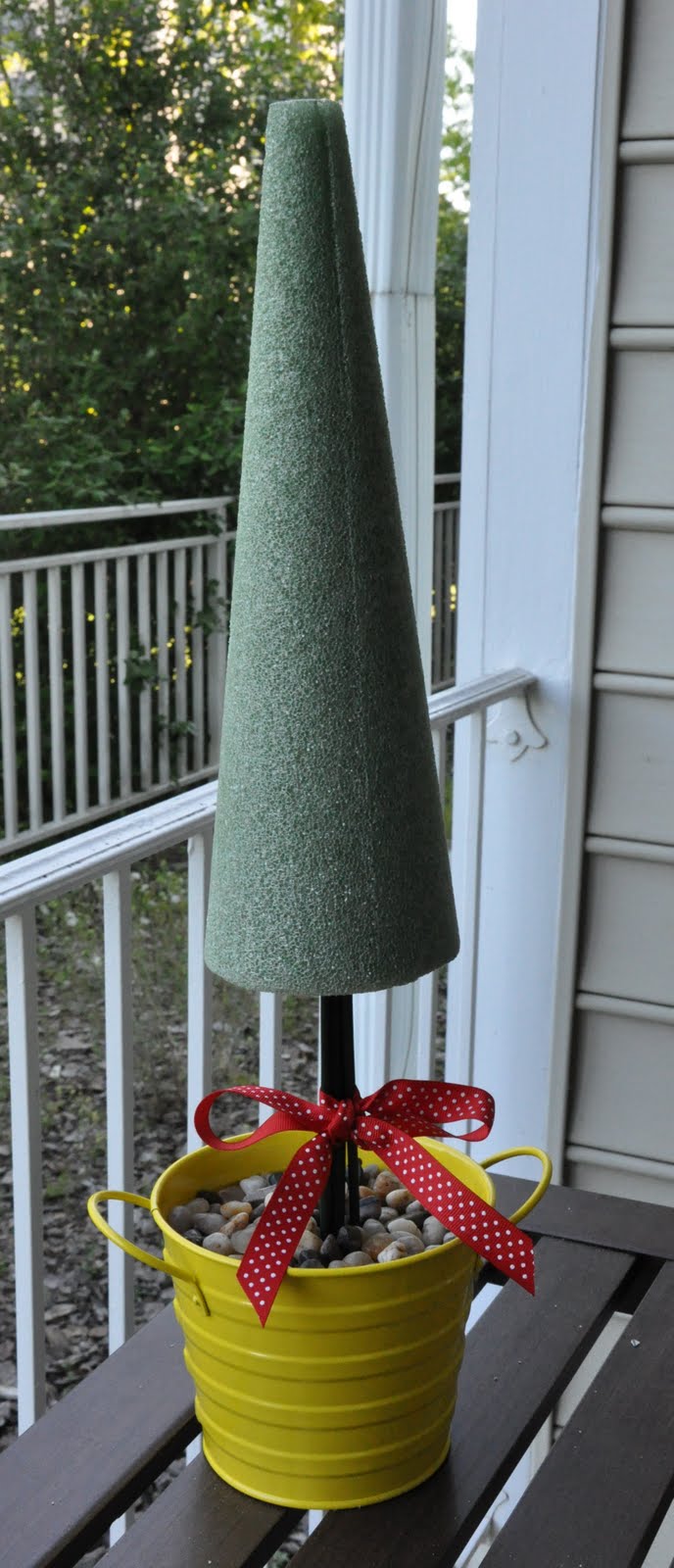 HARNESS YOUR KIM CHI powerful cuisine HOW TO Strawberry Topiary Tree