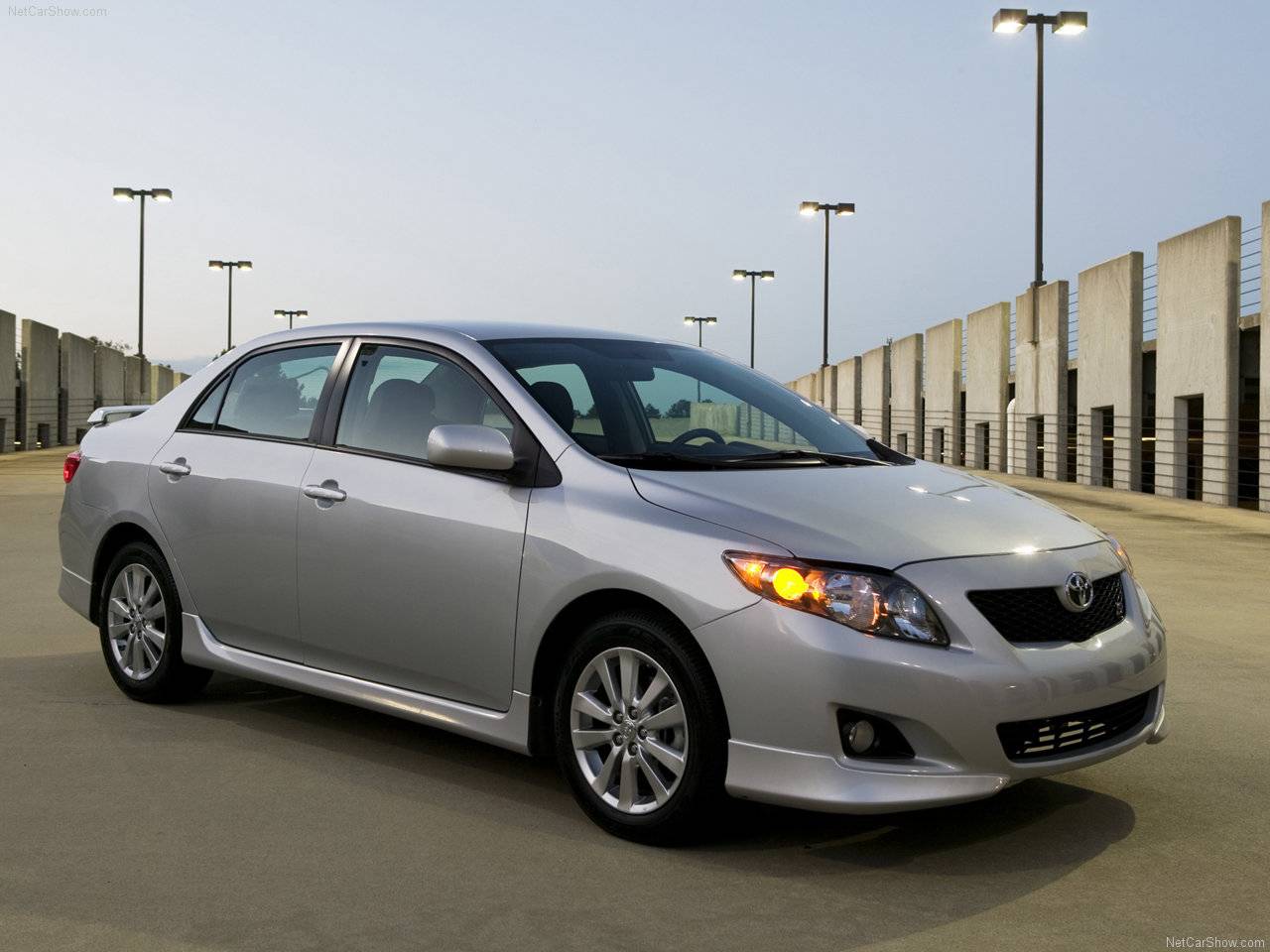 2009 Toyota Corolla Sedan | Toyota Autos Spain