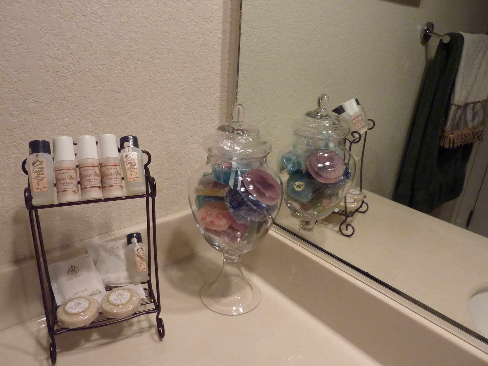 Trace my footsteps Guest Toiletries Display