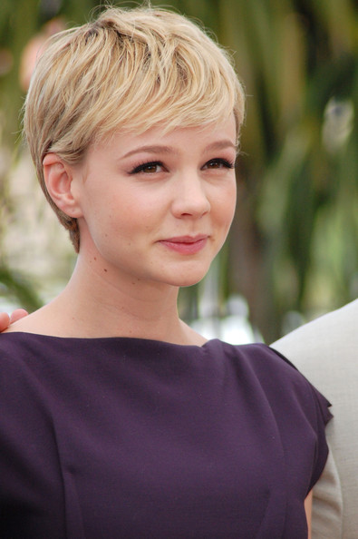 Photos: Carey Mulligan attends Wall Street 2 Premiere at 2010 Cannes ...