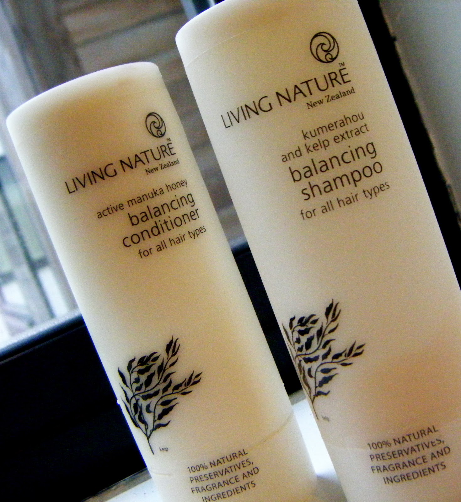 My Makeup Box Review Living Nature Balancing Shampoo & Conditioner