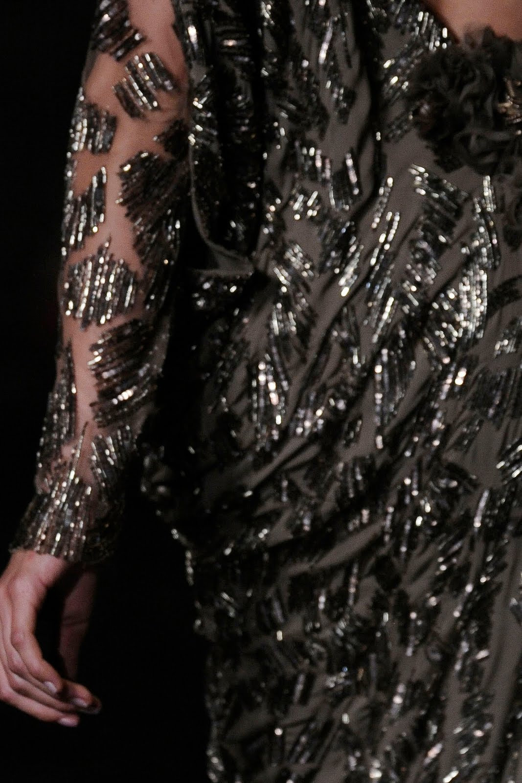 CHARMING: DETAILS for Elie Saab [Fall 2010 Couture]