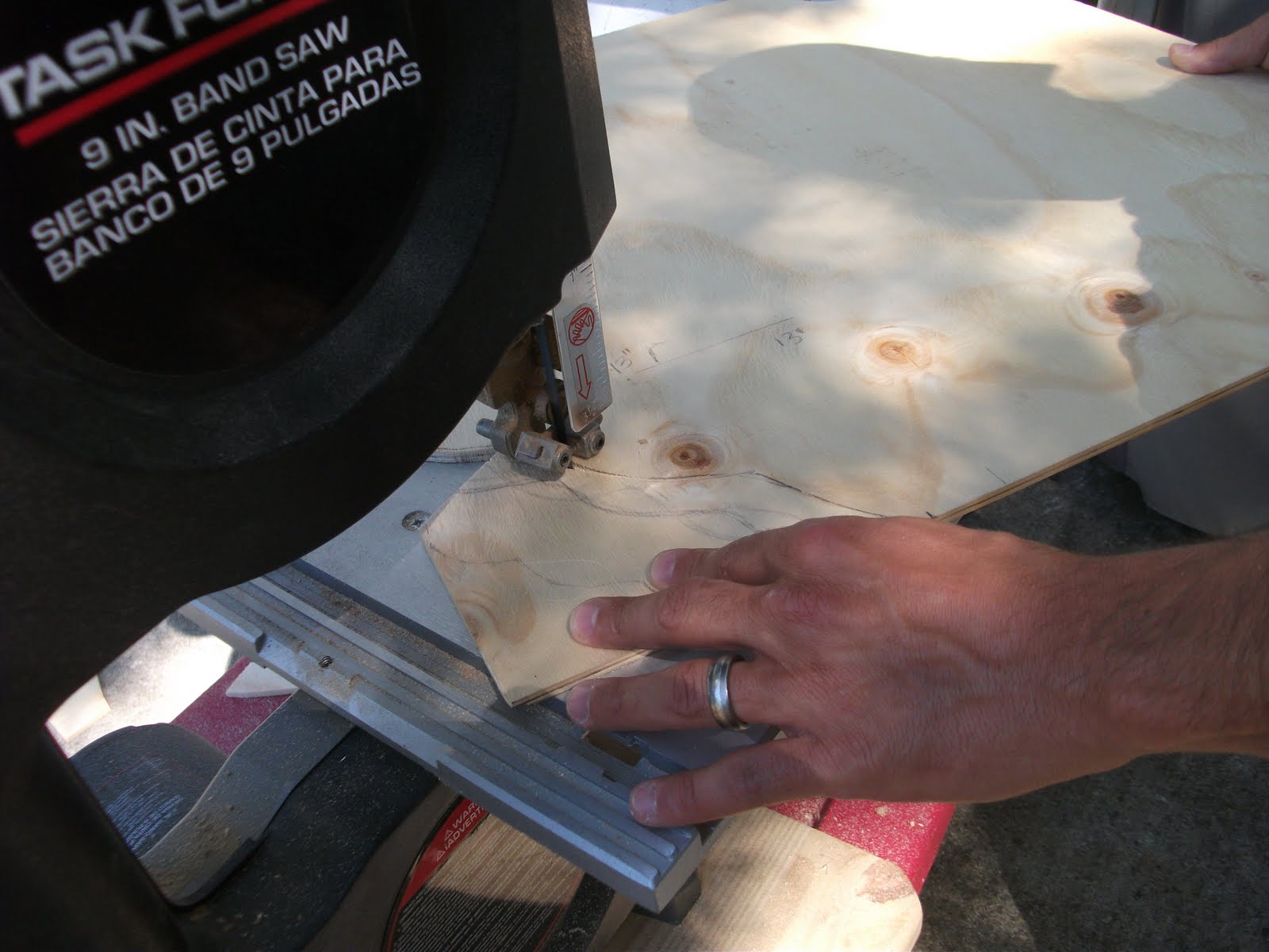 {Orange It Lovely} Making my own Ceiling Medallion