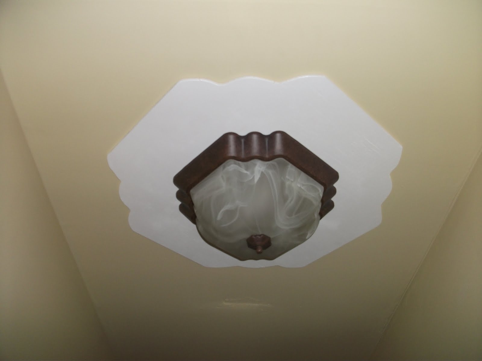 {Orange It Lovely} Making my own Ceiling Medallion
