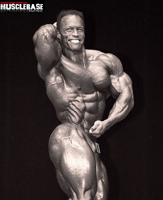 Mr+Olympia+1995+(MUSCLEBASE)+18.JPG