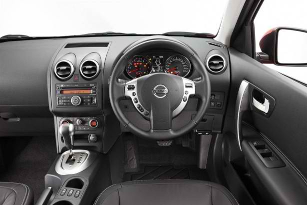 Nissan dualis vs ix35 #10