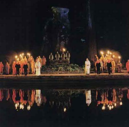 [Bohemian+Grove+Cremation+of+Care+Ceremony.jpg]
