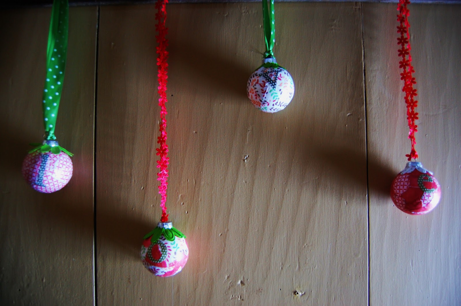 A Happy Heart Blog Naptime Craft Decoupage Glass Ornament Tutorial