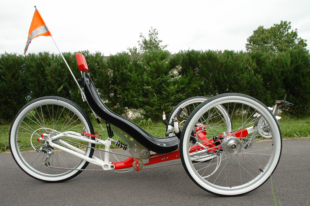 AtomicZombie Bikes, Trikes, Recumbents, Choppers, Ebikes, Velos and