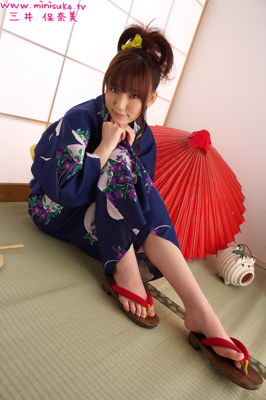 Honami Mitsui In Kimono Japanese Girls 2011