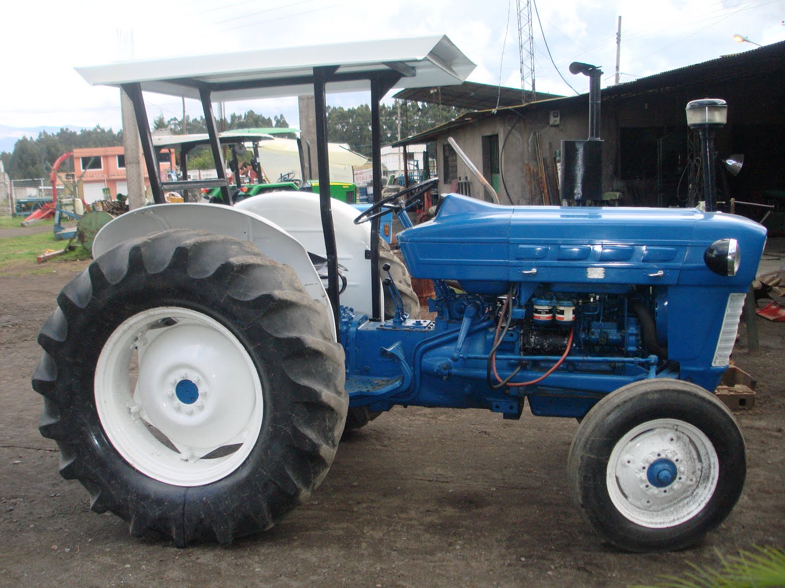 AGRICOLA TRACTOR NUEVO O USADO