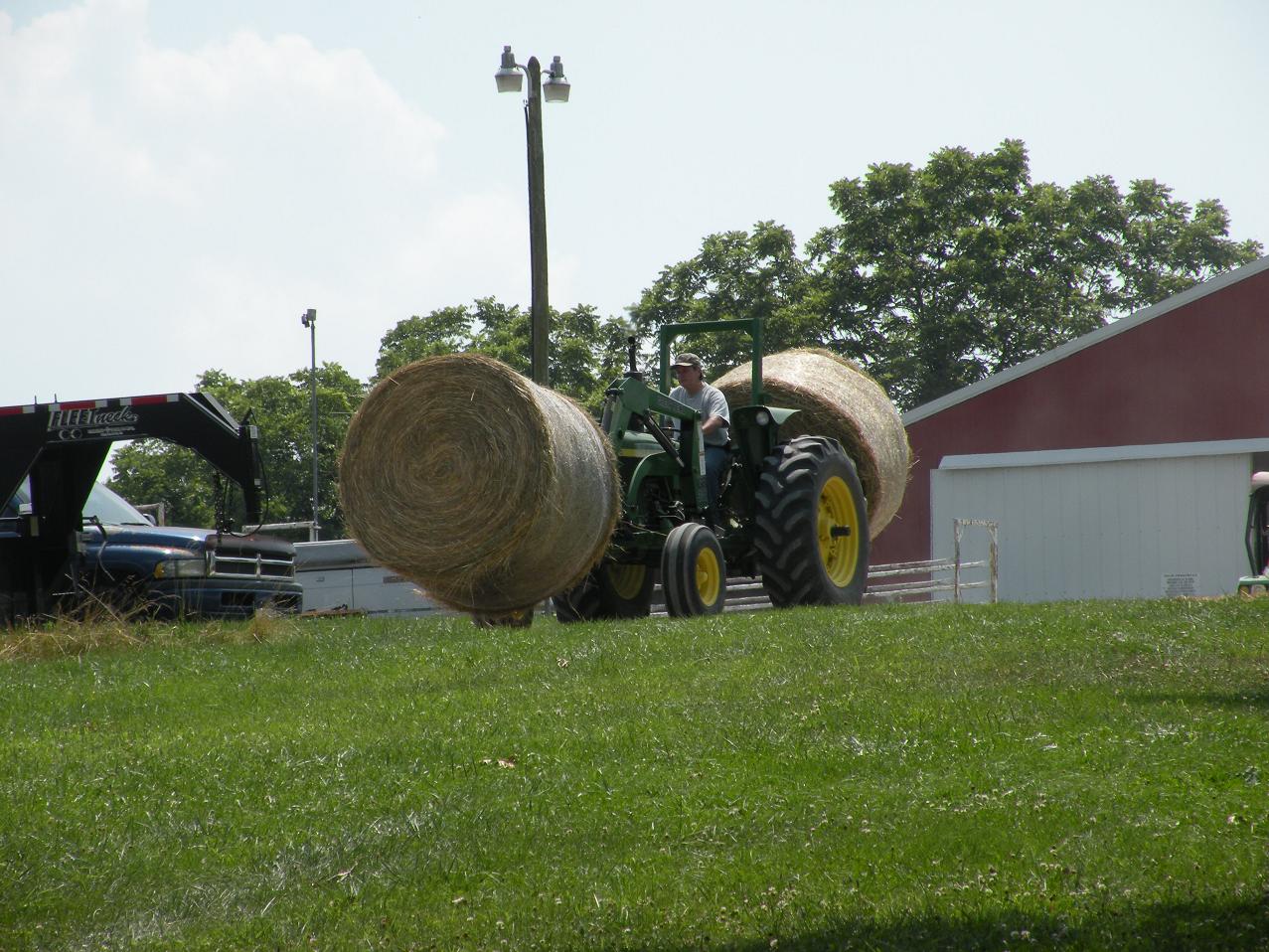John Deere Tractor Talk June 2010 Hauling Hay