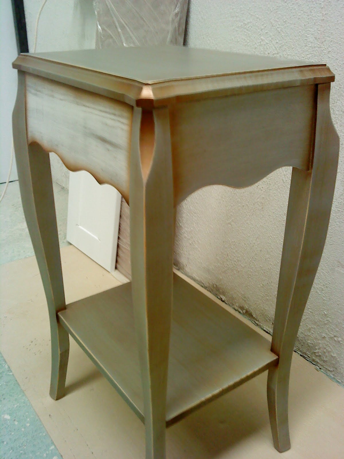 EL RINCON DEL MUEBLE: Plata y oro , sabor antiguo