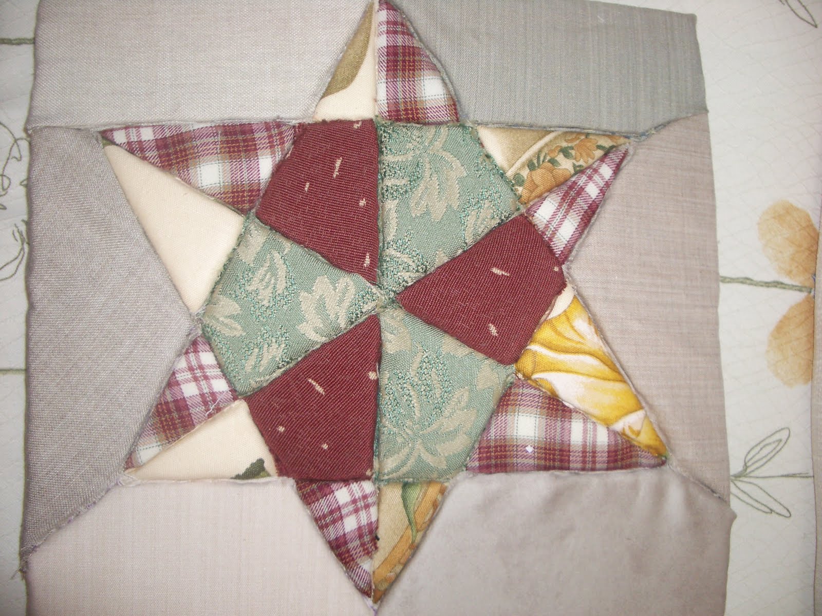 SEWOART Patchwork Schablone 25,5x18 Cm - Transparente Nähschablone Für Kleidung