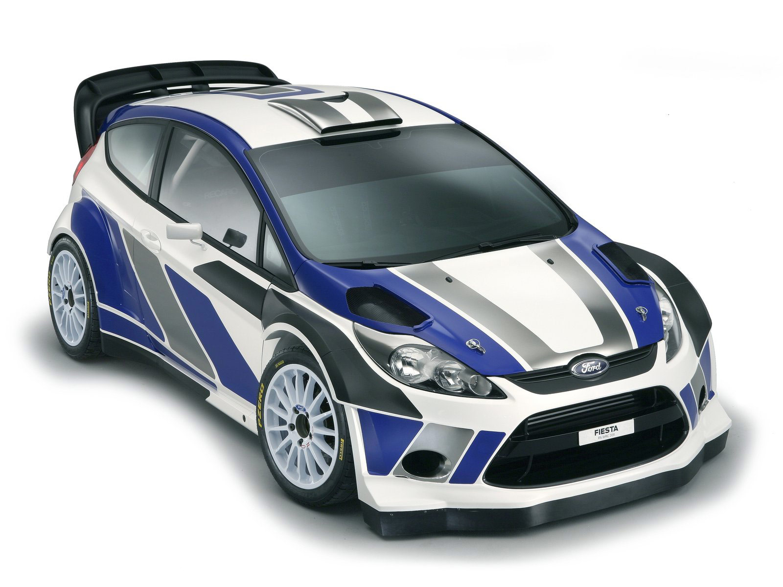 Download gambar mobil FORD Fiesta RS WRC 2011