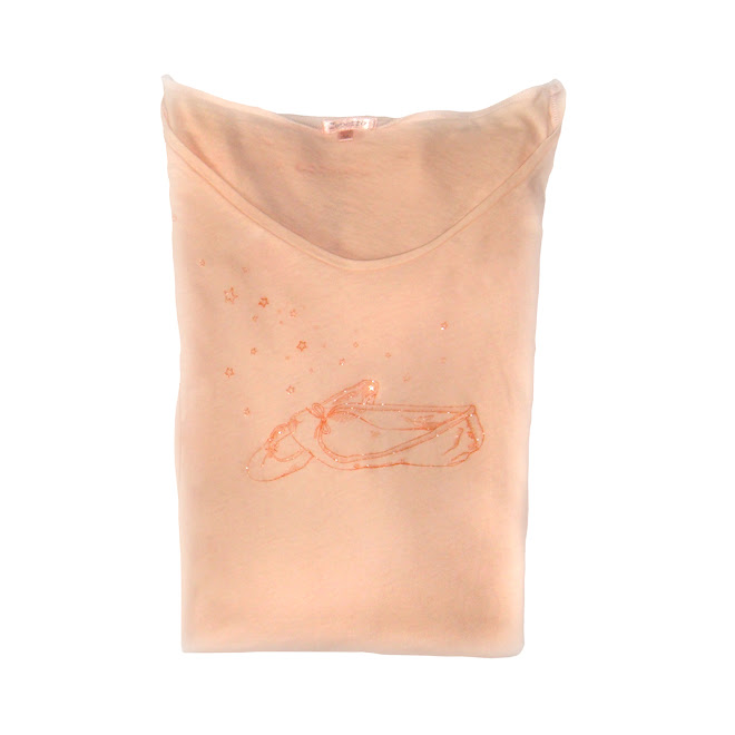 Merry Christmas with beautifully illustrated T-Shirts repetto