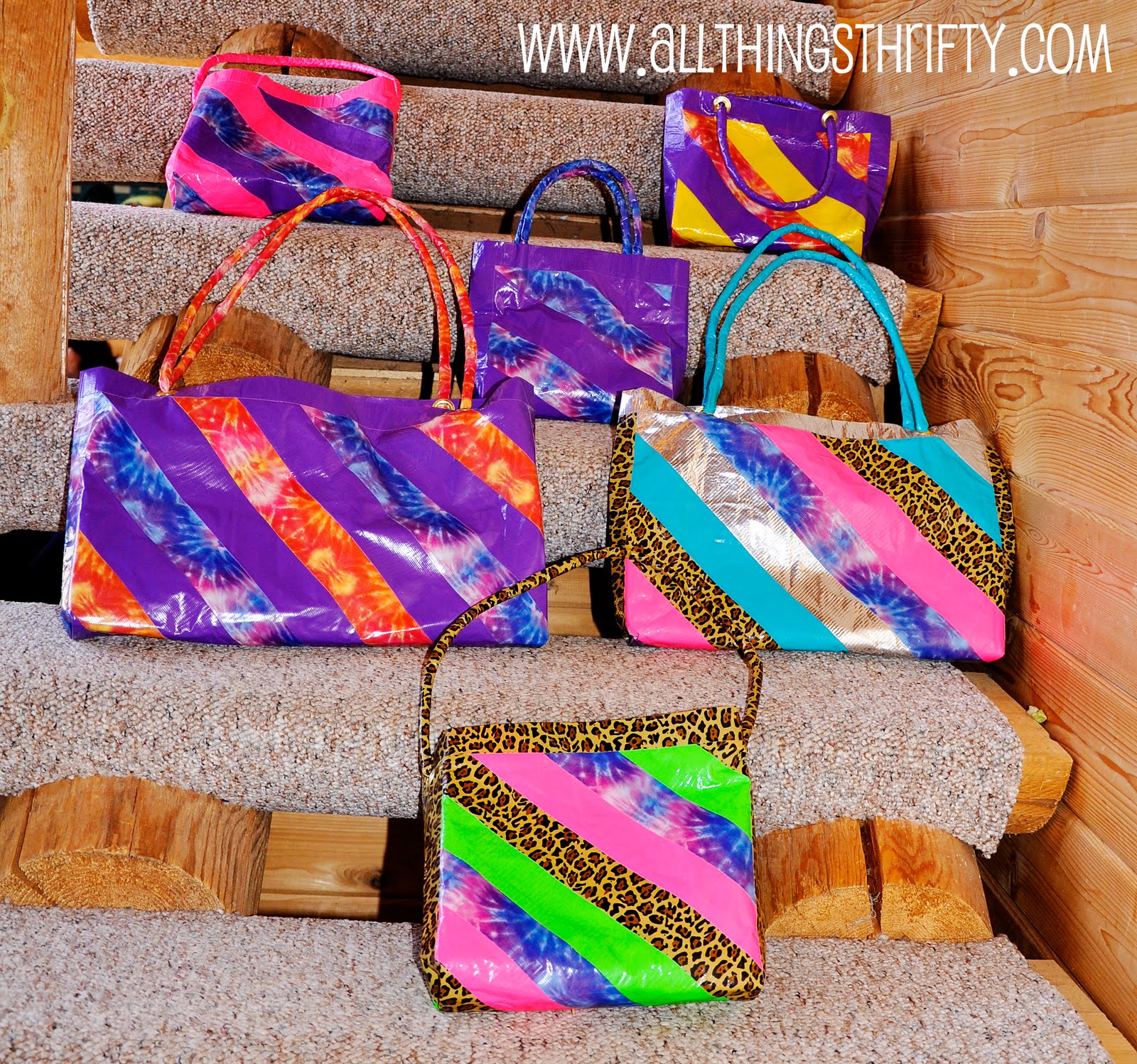 Tutorial: How to make Duct Tape Purses!
