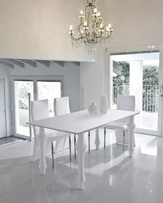 Mesas de comedor por La Decoradora Experta: 3 Mesas de comedor blancas