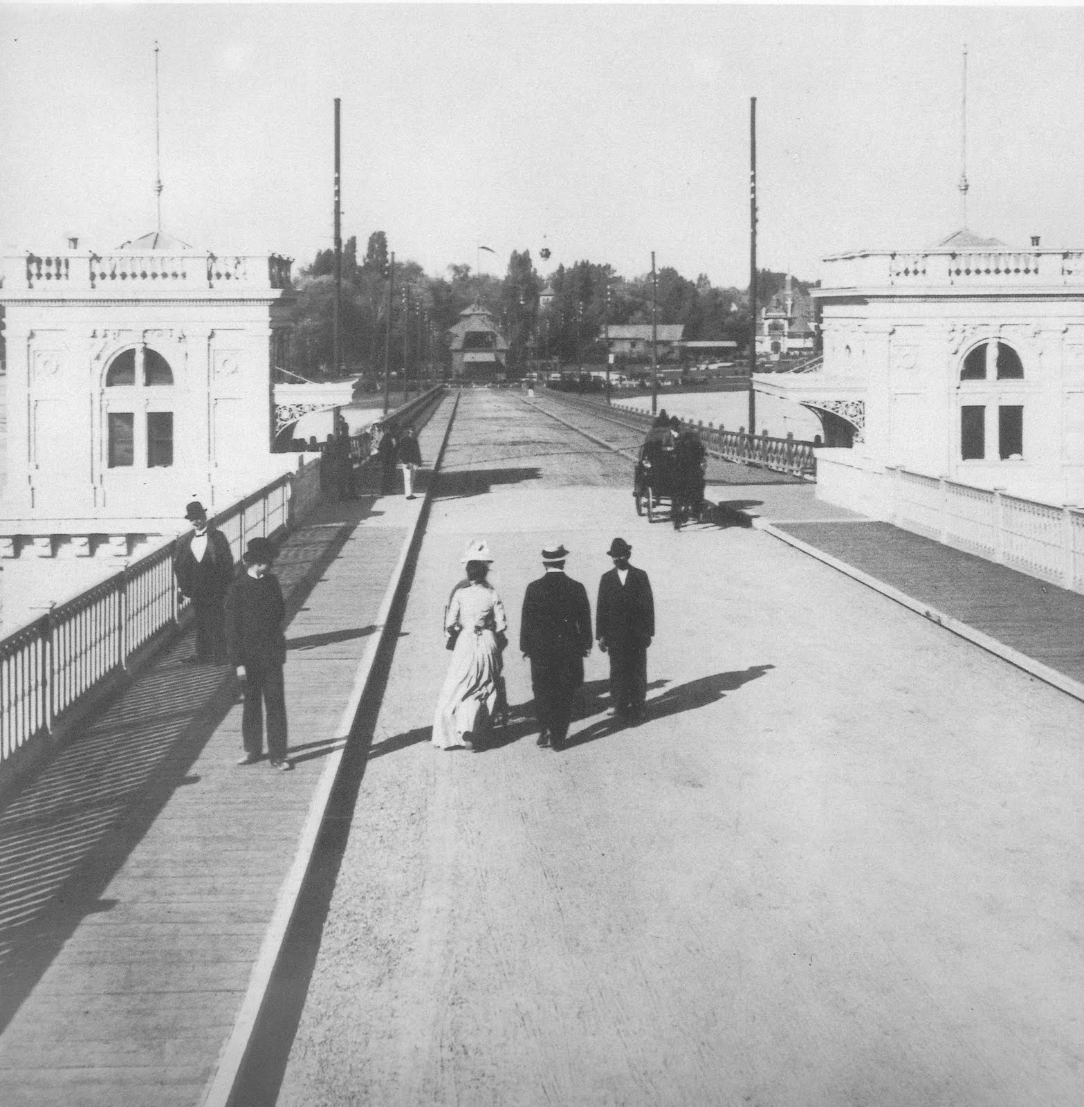 [margitsziget11.jpg]