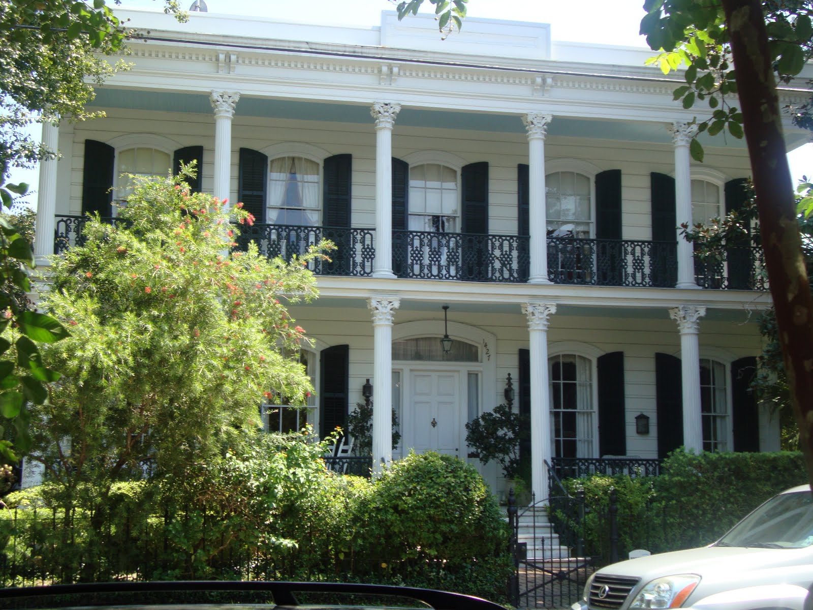 Private Summers' Journal More Great Photos of Antebellum Homes in the Big Easy