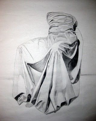 Diane Pascual : Clothes Figure Drawing Class - Drapery assignment