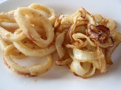 rabas con aros de cebolla