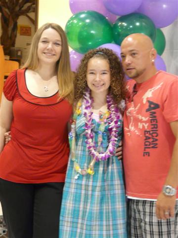 [Max+Grad+006+(Small).jpg]