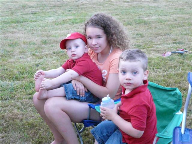 [Jul4+039+(Small).jpg]