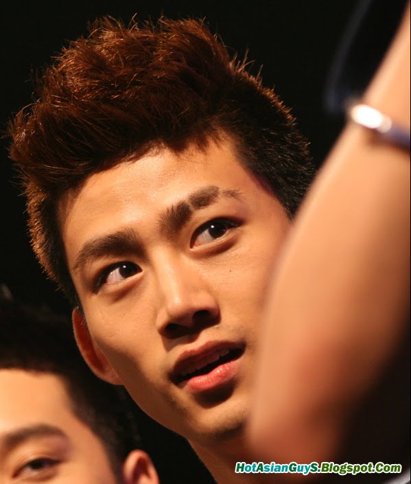 Ok Taecyeon Korean Cutie With Beautiful Smile Hot Asian Guys Male Models Actors And Male