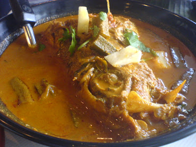 Muthu's Curry, fishhead curry