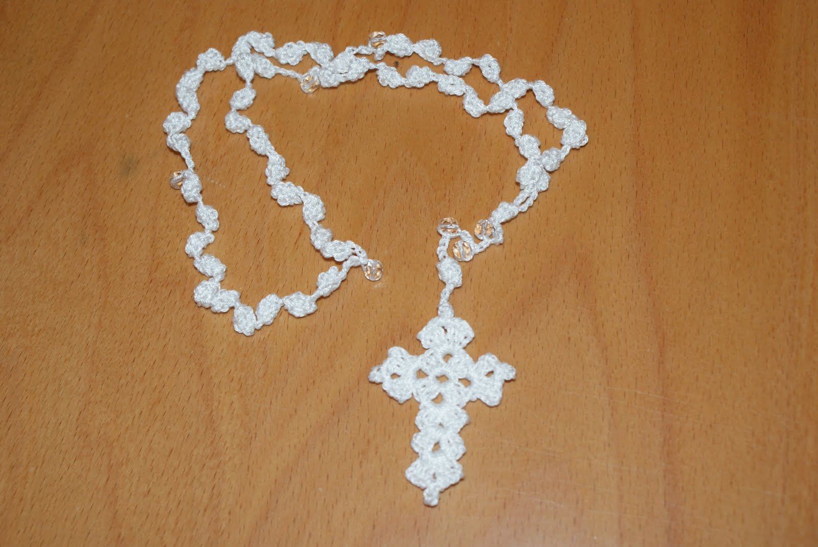 Coroncine Rosario Per Prima Comunione Chicca e il suo tempo libero: Rosario ad uncinetto per la Prima