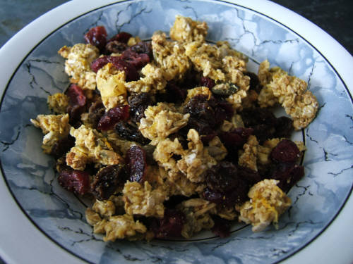 [cranberry+orange+granola.jpg]