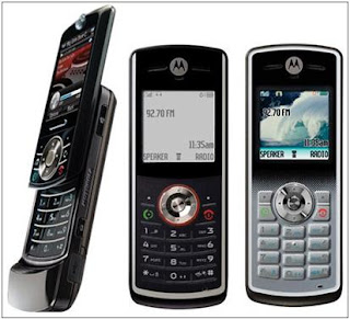 Motorola W181 mobile phone